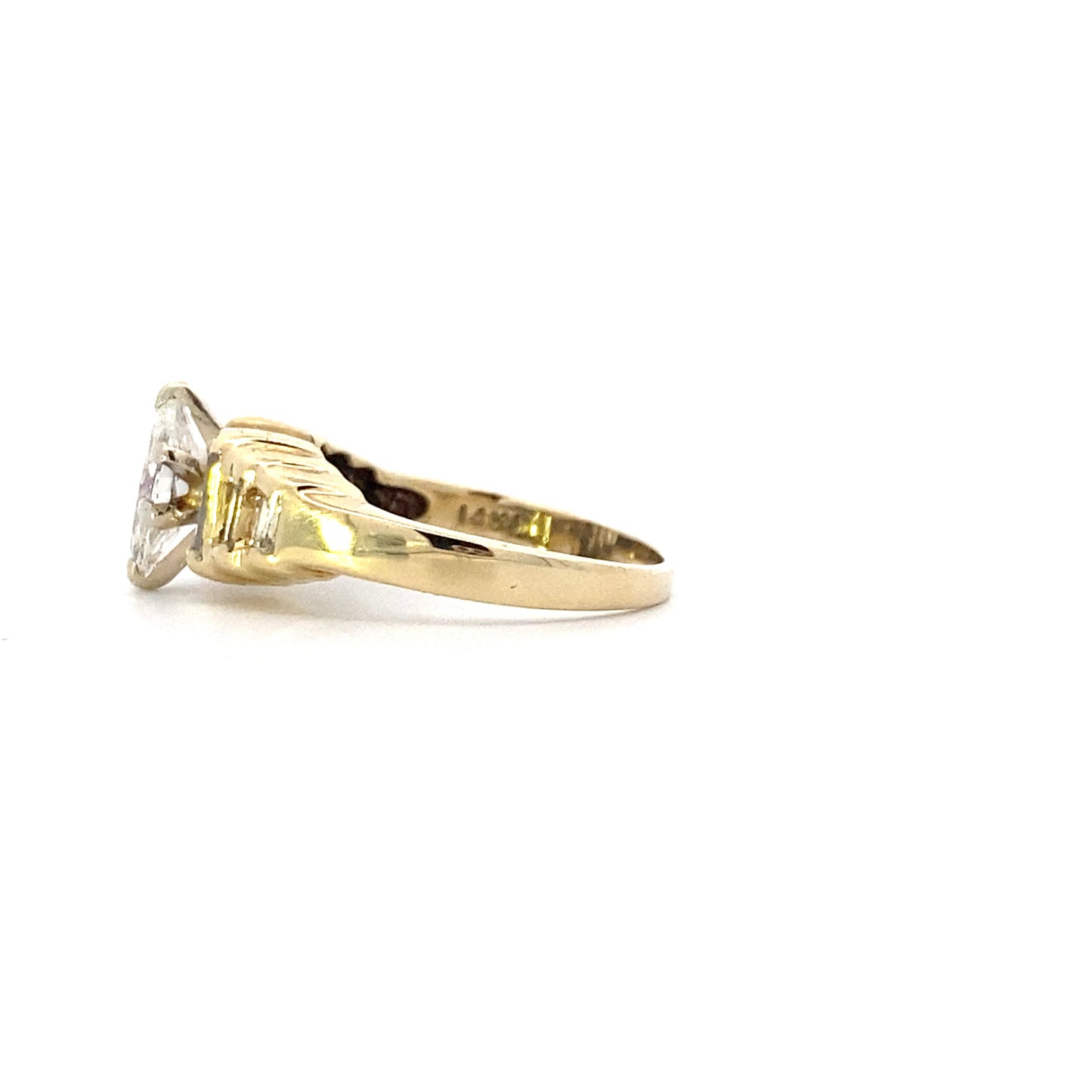 14K Yellow Gold Women's Diamond Ring - 1.08ct