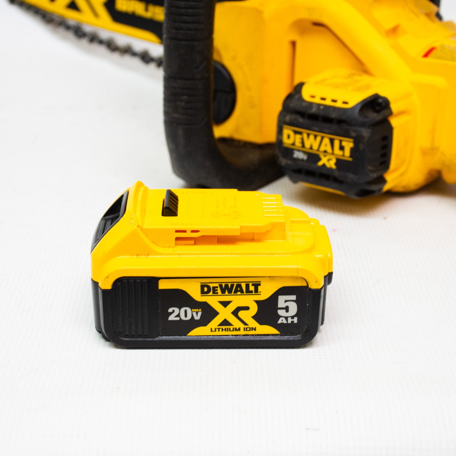 Dewalt 10v battery sale