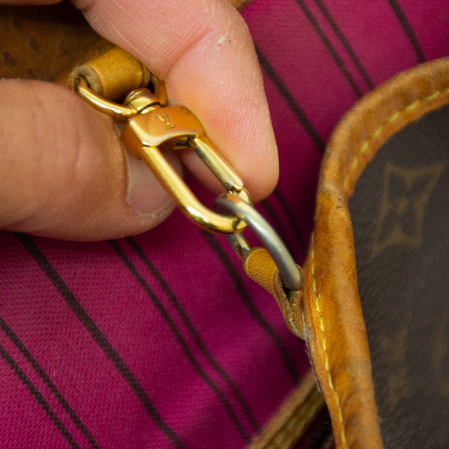 Louis Vuitton Delightfull Key Ring Monogram PM Purse
