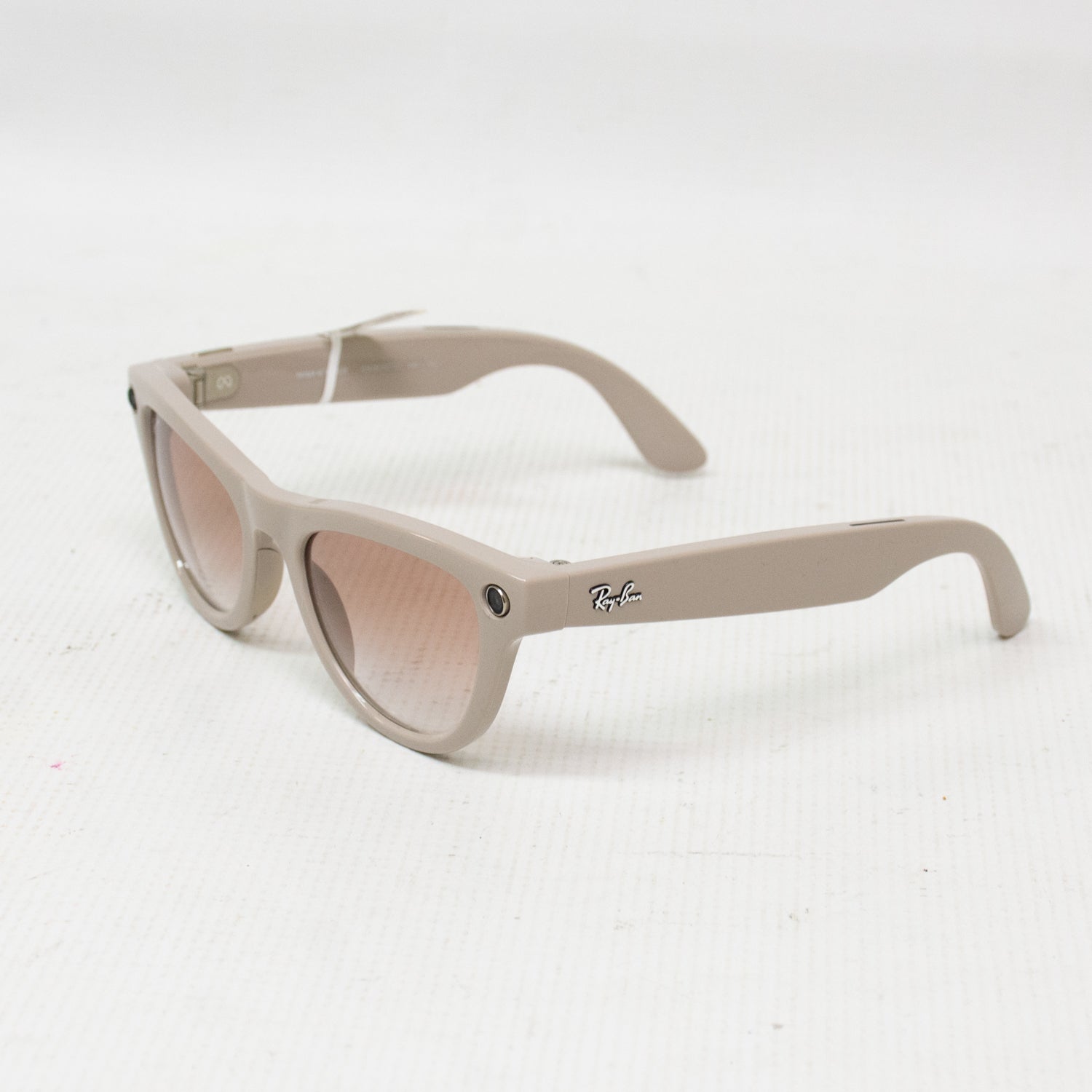 Ray-Ban Meta Tyler Smart Glasses - RW4010