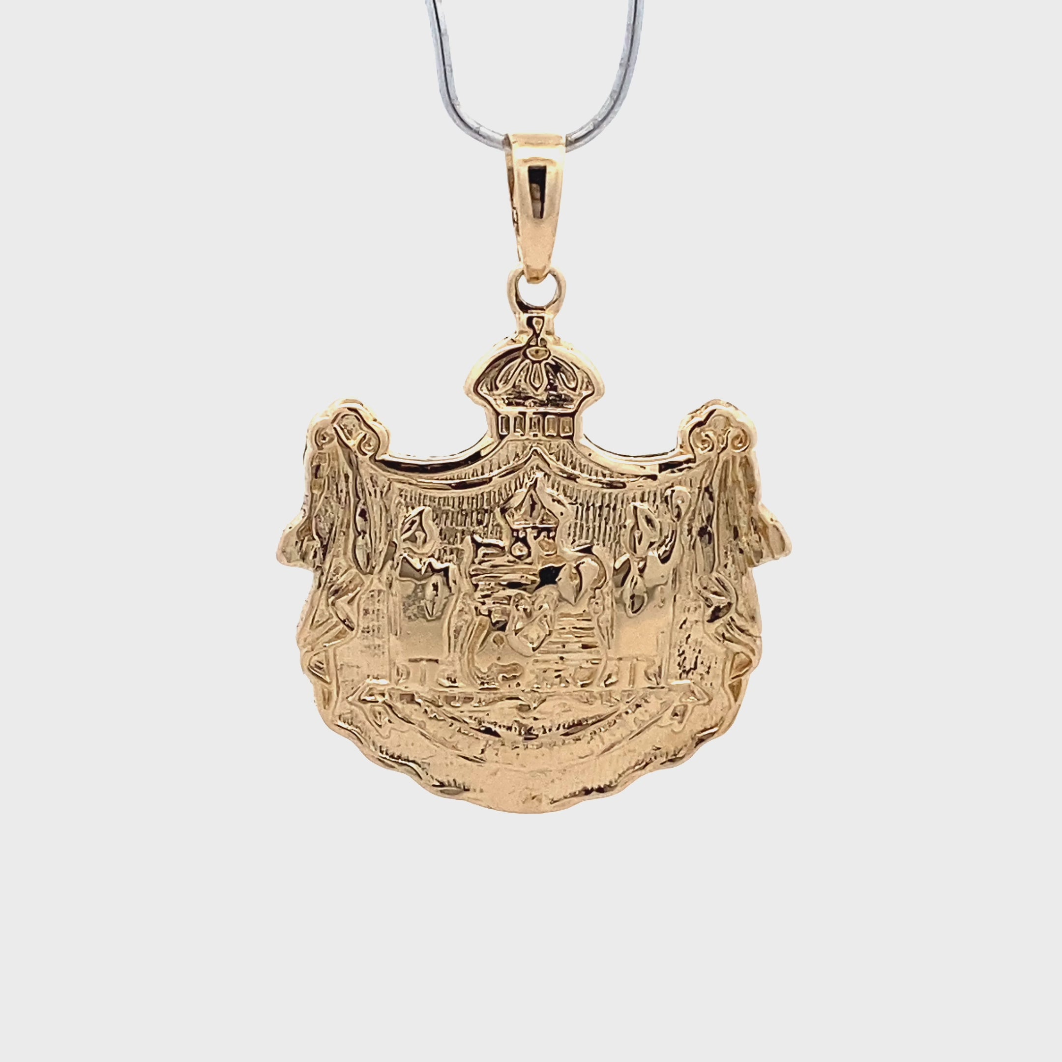 14K Yellow Gold Hawaii Coat of Arms Pendant