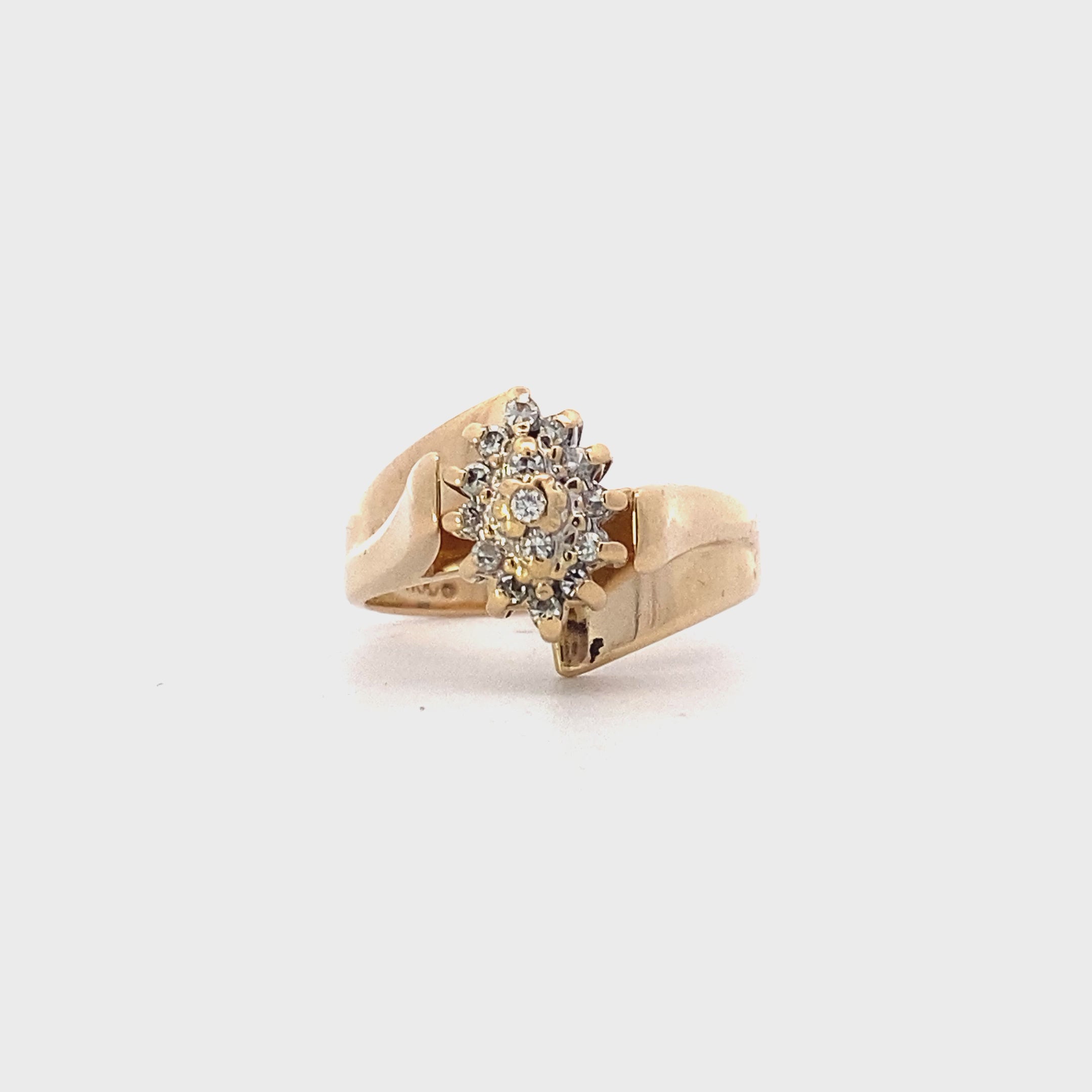 14K Yellow Gold Diamond Cluster Ring - 0.08ct